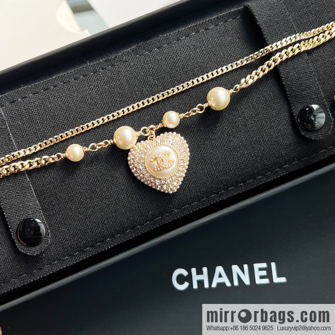 New ☑️ CHANEL Chanel full diamond peach heart double c bracelet