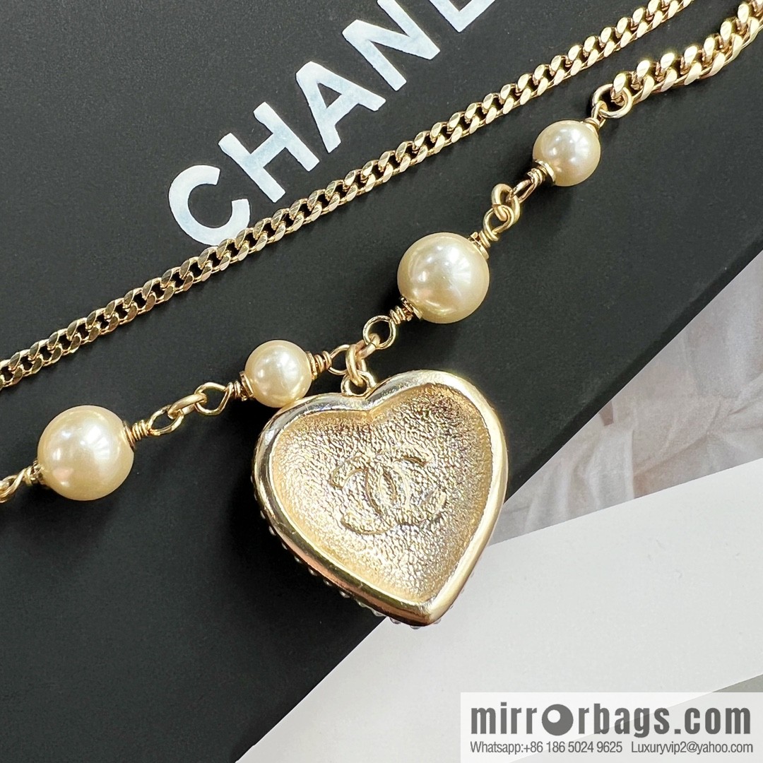 New ☑️ CHANEL Chanel full diamond peach heart double c bracelet