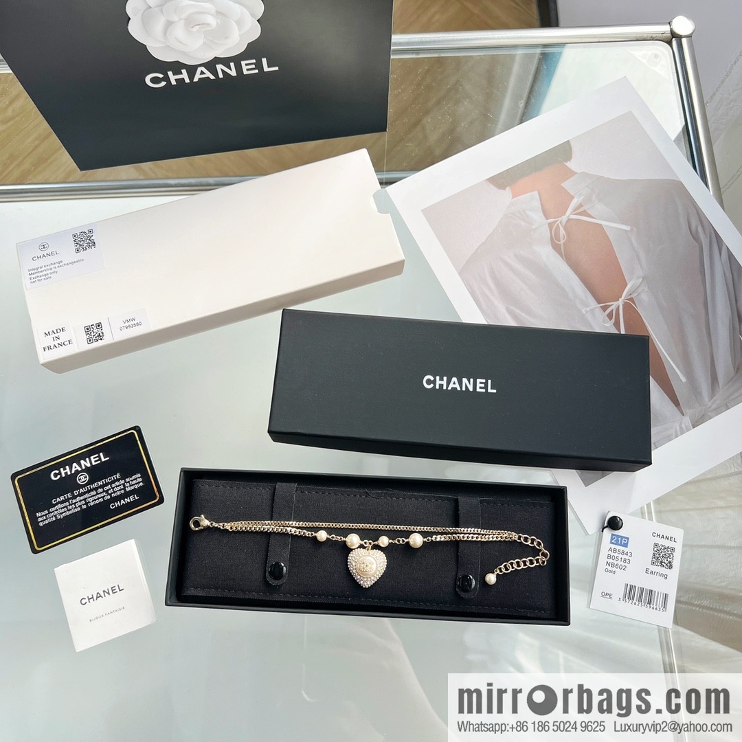 New ☑️ CHANEL Chanel full diamond peach heart double c bracelet