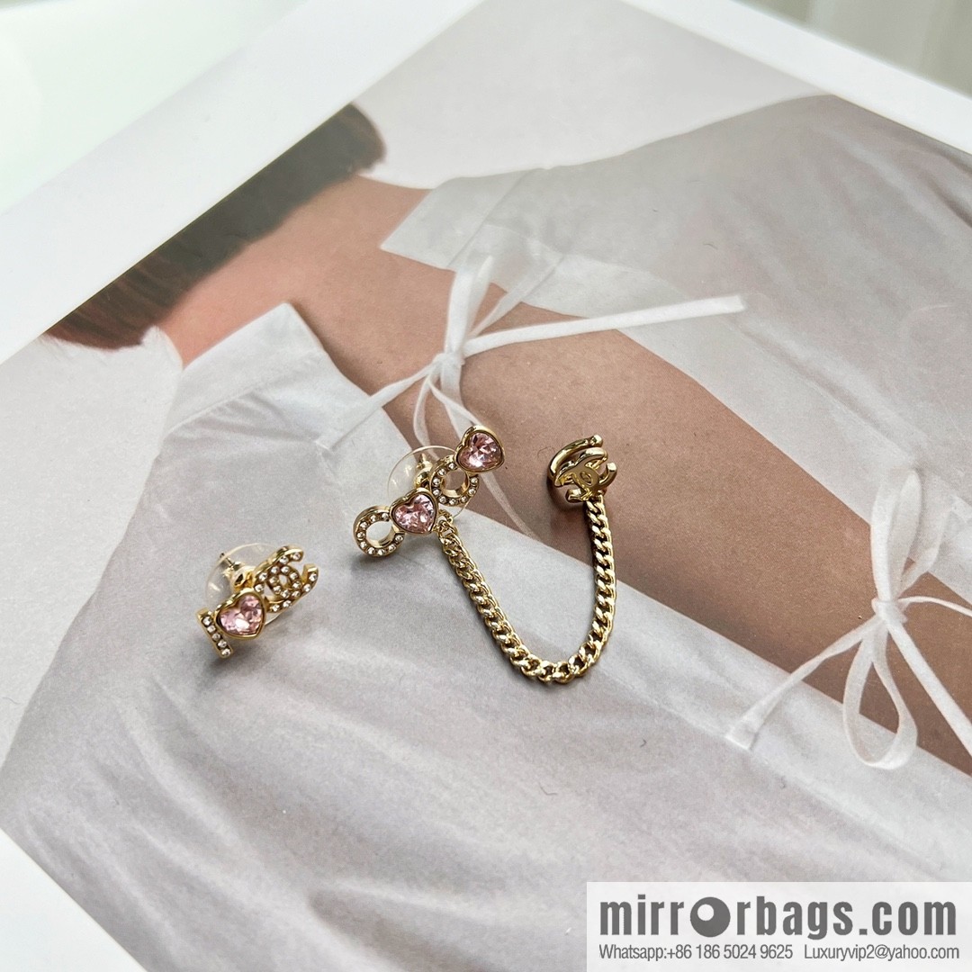 New ☑️ CHANEL Chanel c1 double c pink peach heart earrings