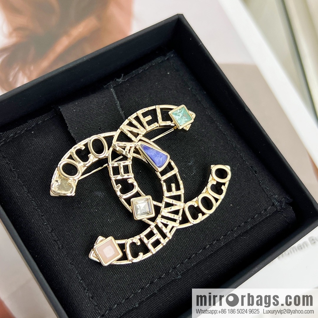 New ☑️ Chanel Chanel Double C Diamond Brooch