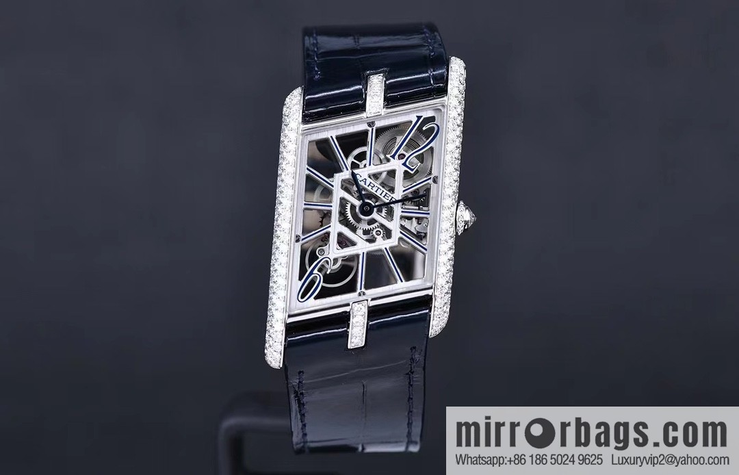 Cartier CARTIER tank hollow series HPI01370 X43 size 47 * 36 thick 7.82mm equipped with quartz movement watch imported from Switzerland