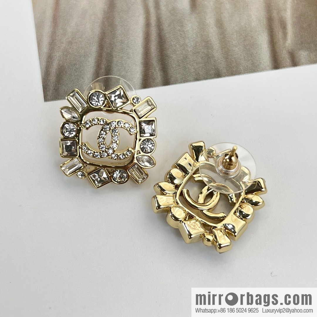 New ☑️ CHANEL Chanel c2 double c square full diamond stud earrings