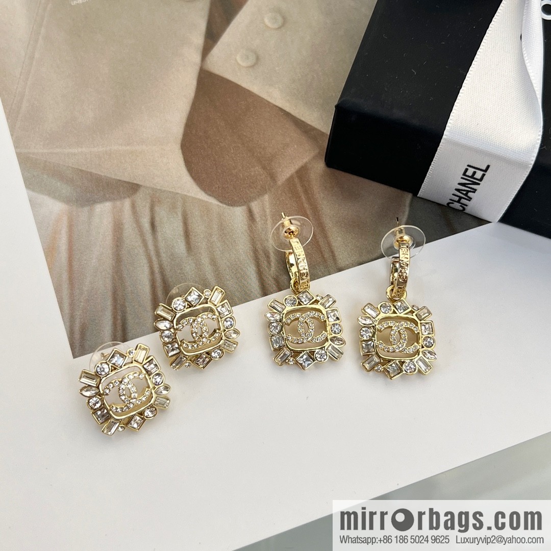 New ☑️ CHANEL Chanel c2 double c square full diamond stud earrings