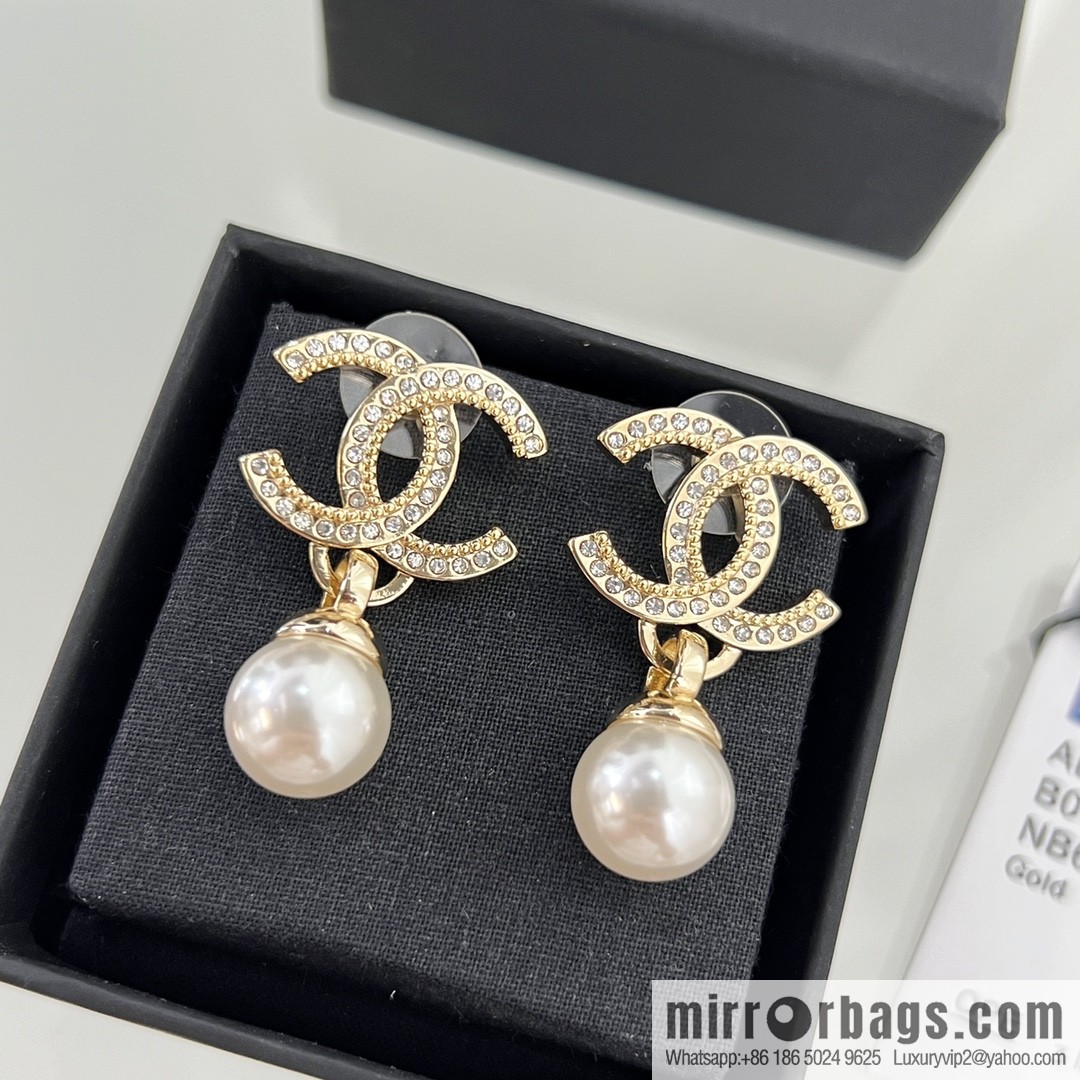 New ☑️ CHANEL Chanel c2 double c pearl stud earrings