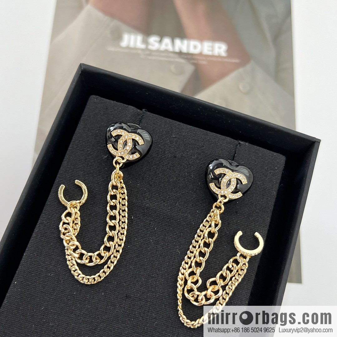 New ☑️ CHANEL Chanel double c peach heart love fringed earrings stud earrings