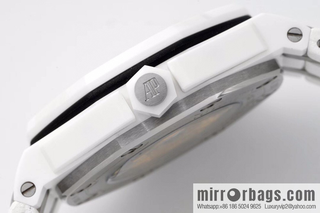 Audemars Piguet AP 15707 White Ceramic 9015 to 3120 Movement Watch