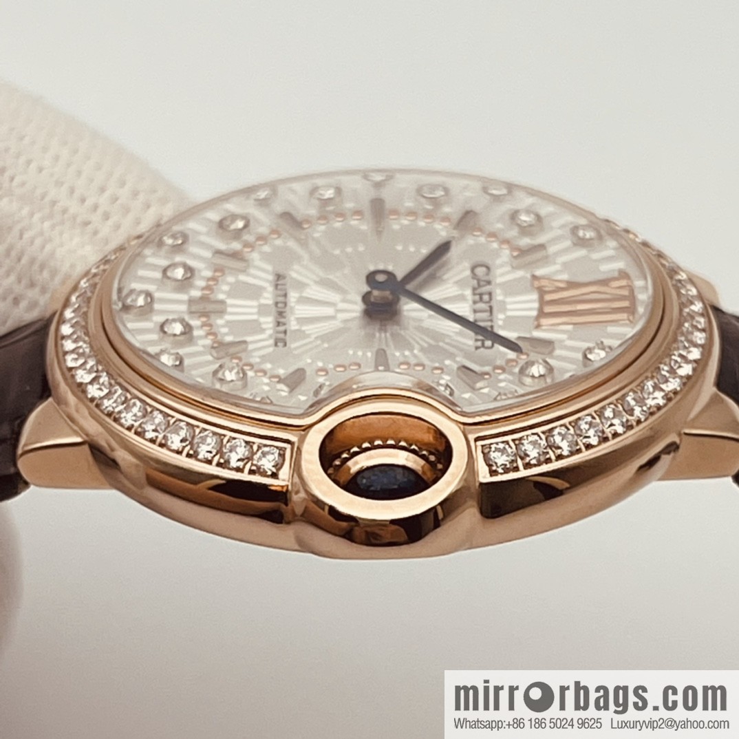 The latest exclusive Cartier Blue balloon 33mm and 36mm official website synchronization