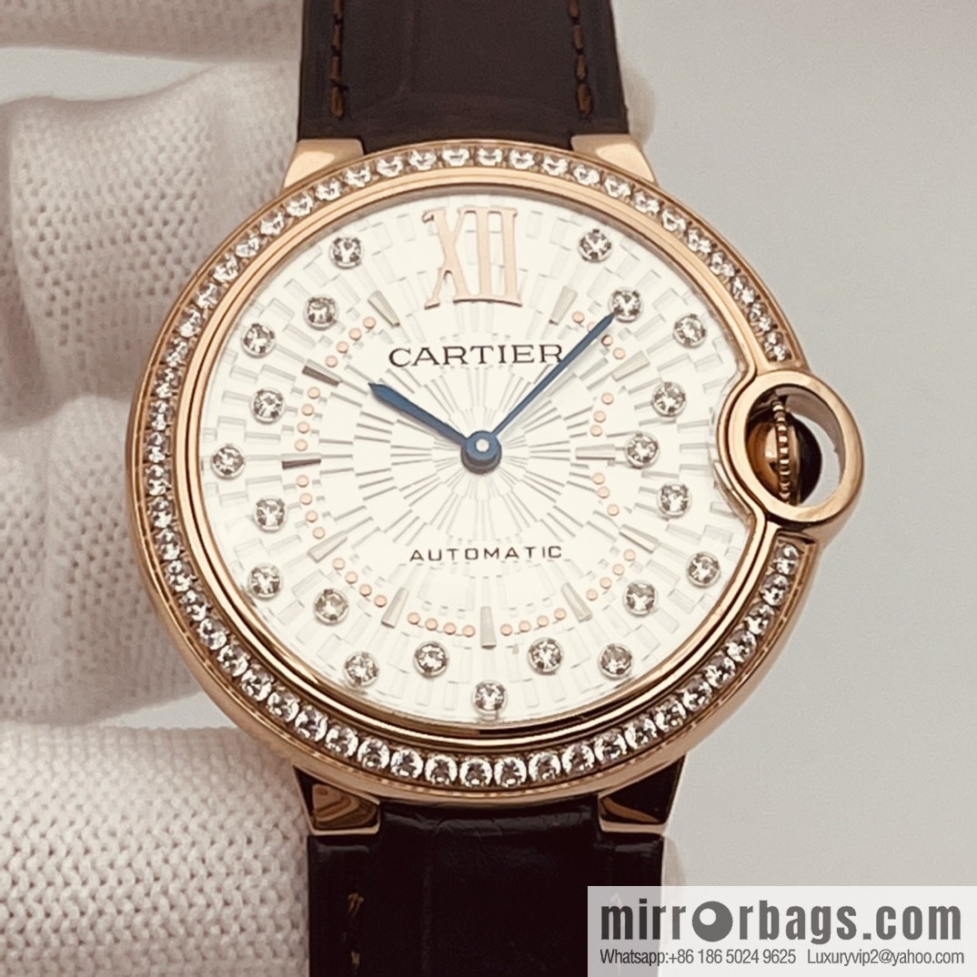 The latest exclusive Cartier Blue balloon 33mm and 36mm official website synchronization