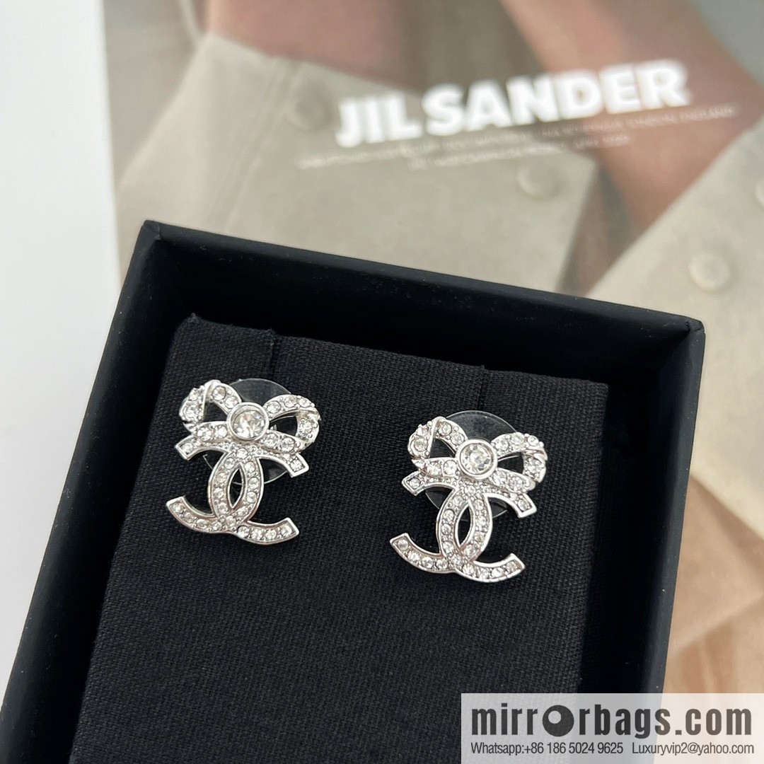New ☑️ CHANEL Chanel double c full diamond bow stud earrings