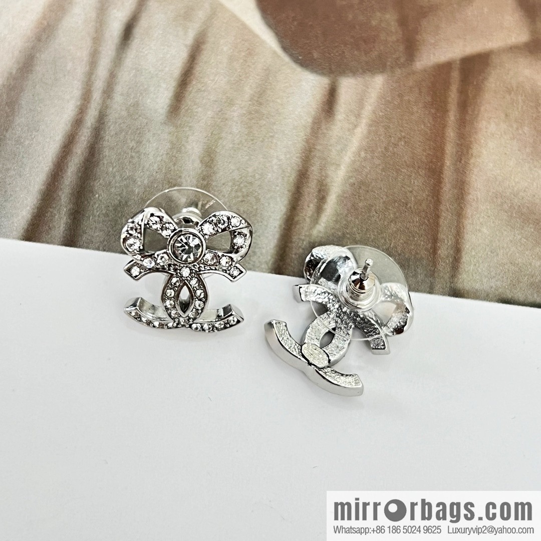New ☑️ CHANEL Chanel double c full diamond bow stud earrings