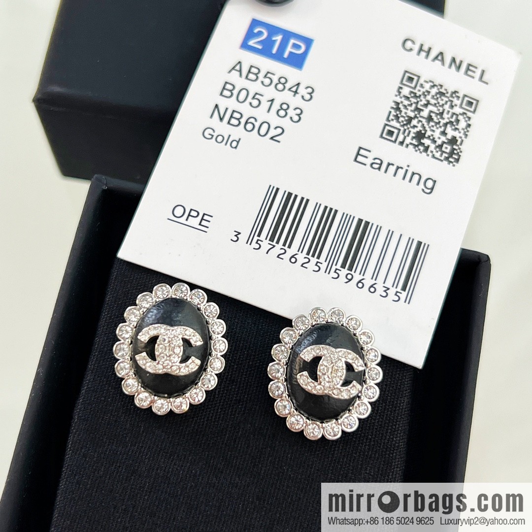 New ☑️ CHANEL Chanel double c oval stud earrings