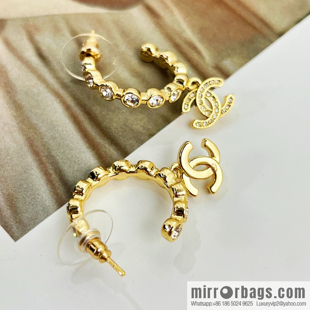 New ☑️ CHANEL Chanel c2 double c full diamond stud earrings