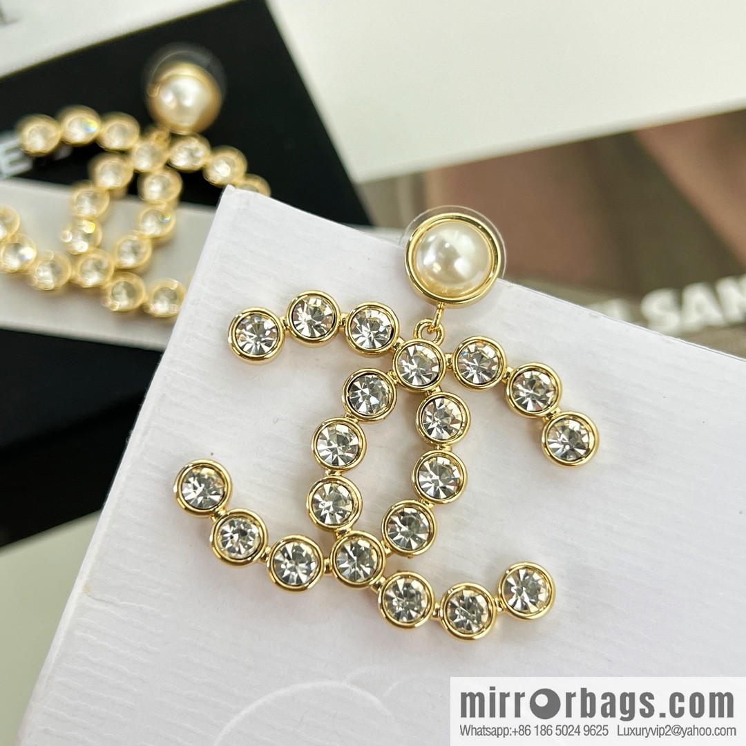 New ☑️ CHANEL Chanel c2 double c full diamond stud earrings