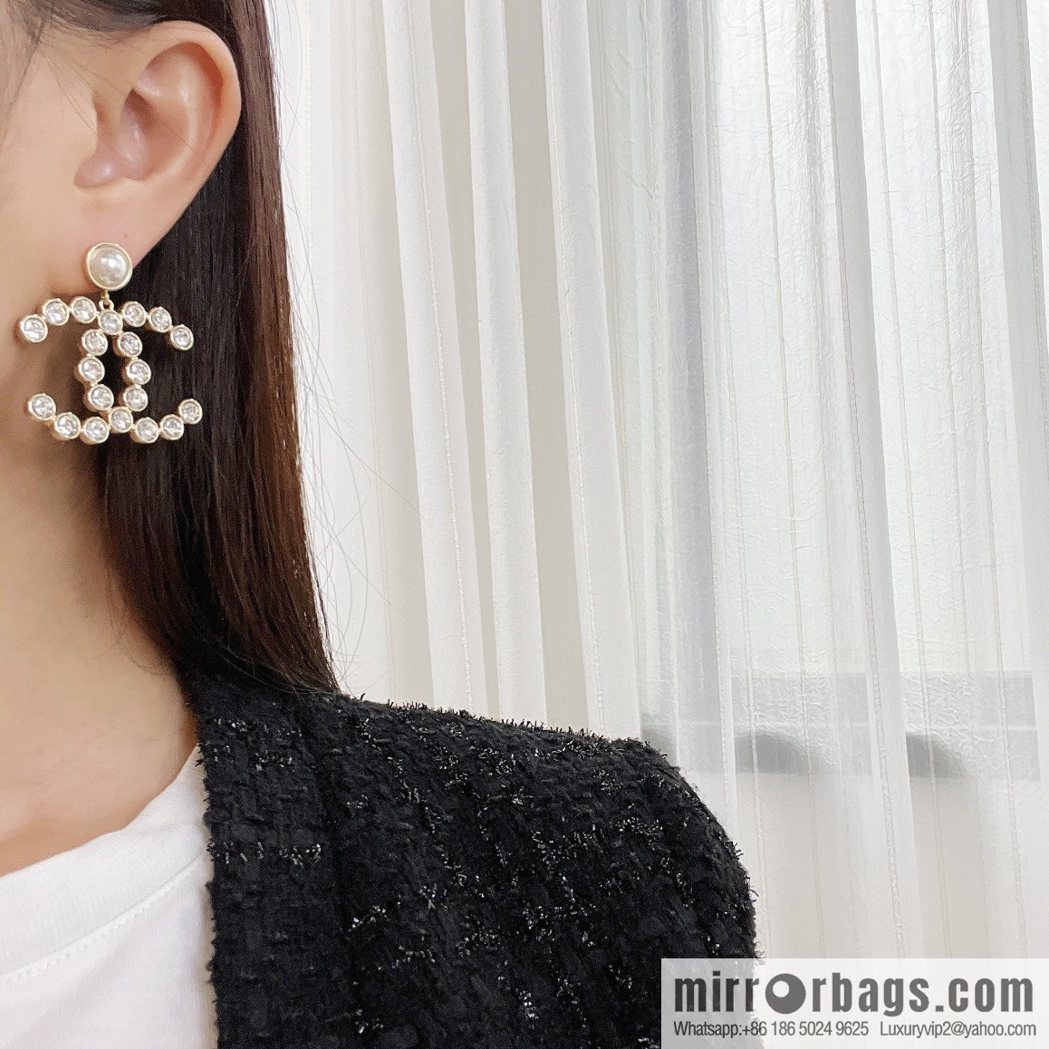 New ☑️ CHANEL Chanel c2 double c full diamond stud earrings