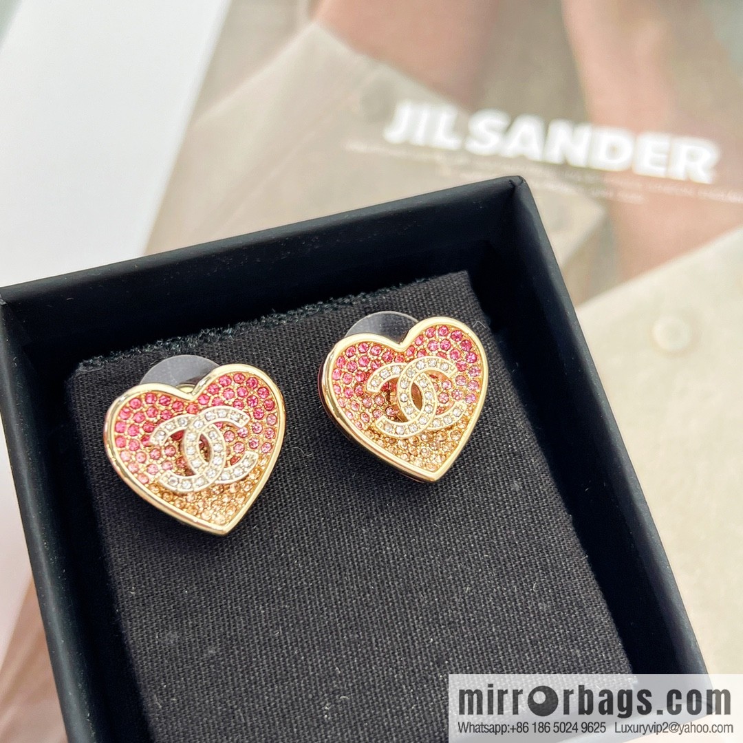 New ☑️ CHANEL Chanel c1 double c peach heart love stud earrings