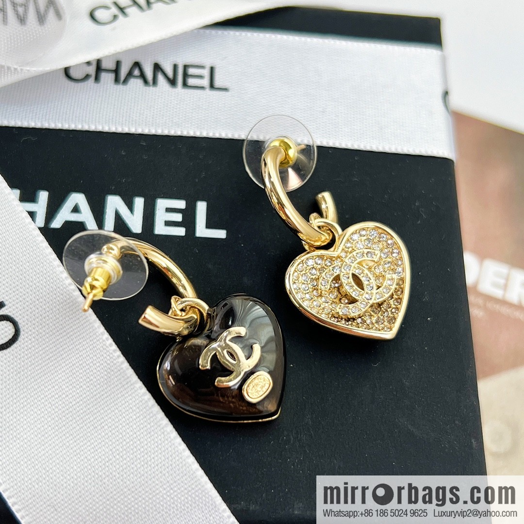 New ☑️ CHANEL Chanel c2 double c peach heart love stud earrings
