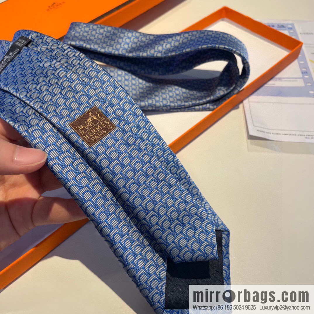 Hermes Fish Scale 100% Top Twill Silk Tie