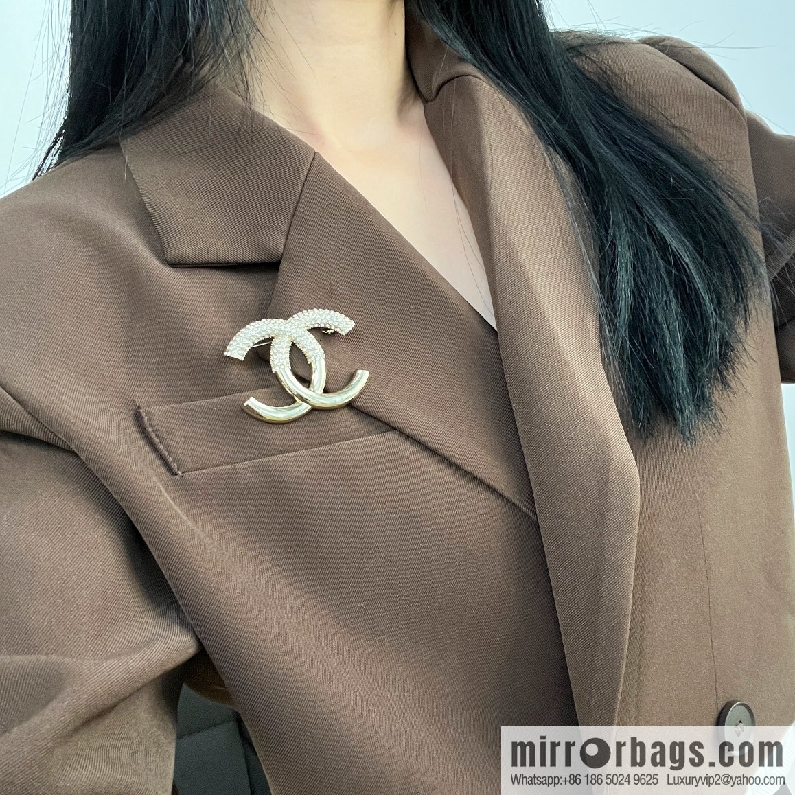 New ☑️ Chanel double c half diamond brooch