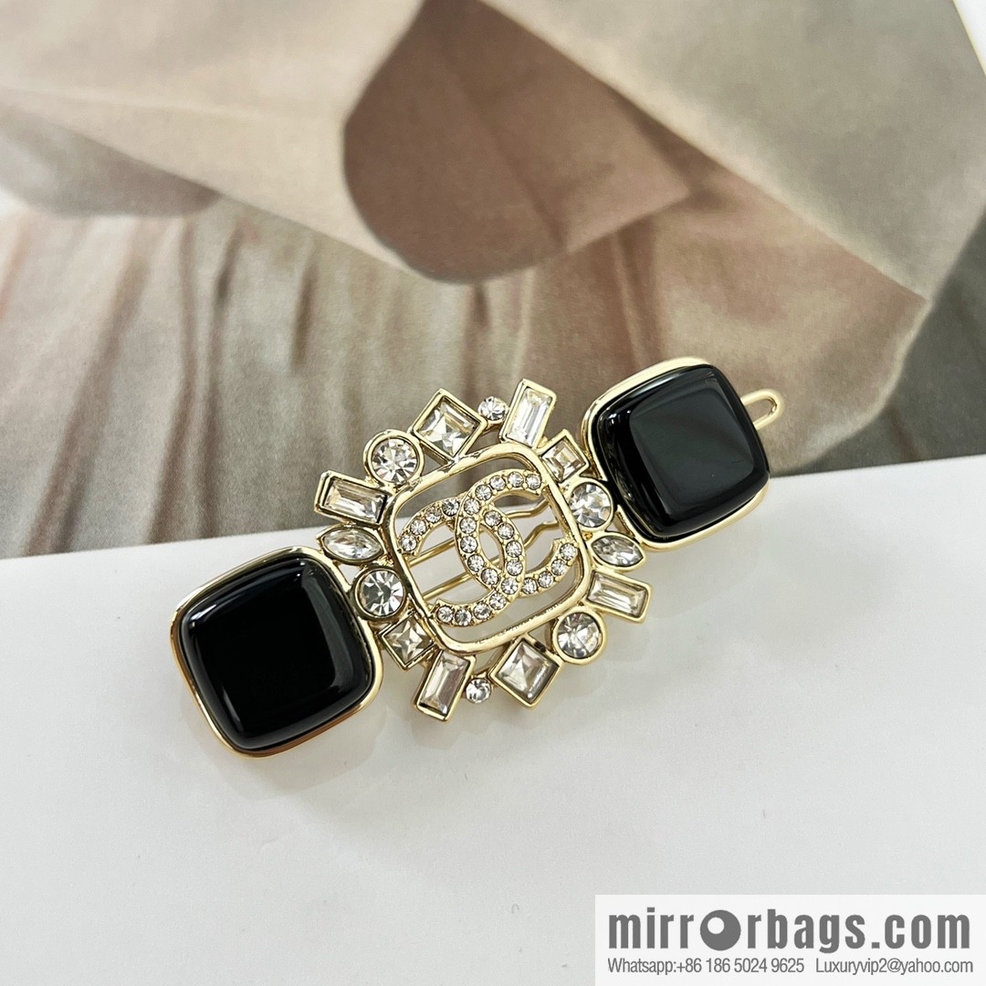 New ☑️ CHANEL Chanel Double C Full Diamond Hairpin