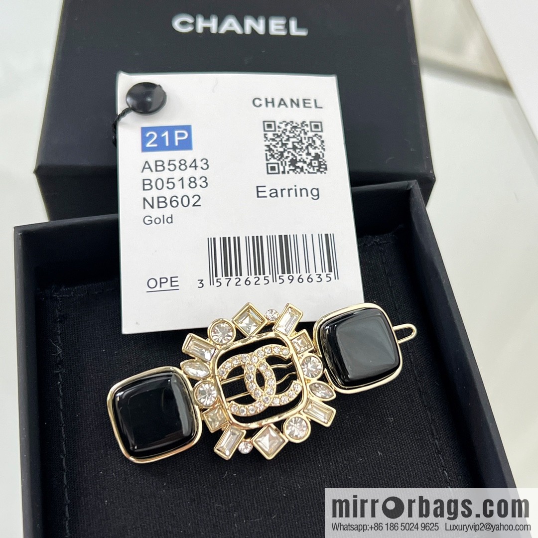 New ☑️ CHANEL Chanel Double C Full Diamond Hairpin