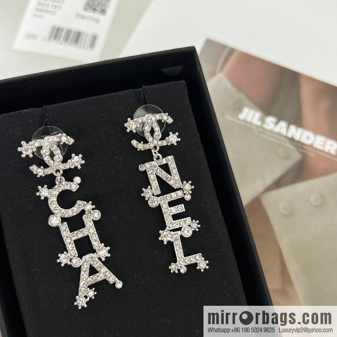 New ☑️ CHANEL Chanel double c full diamond letter earrings