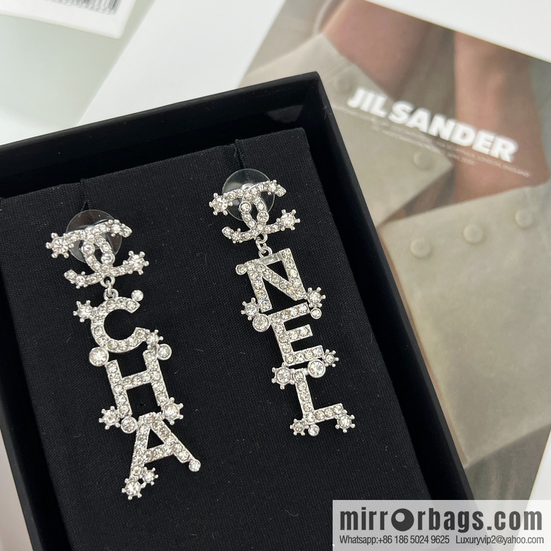 New ☑️ CHANEL Chanel double c full diamond letter earrings