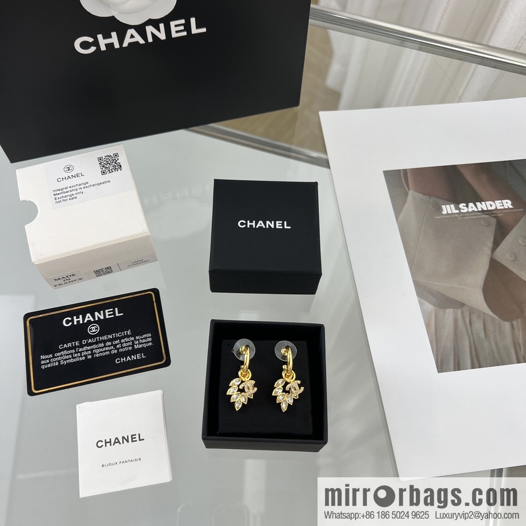 New ☑️ CHANEL Chanel gold double c wheat stud earrings