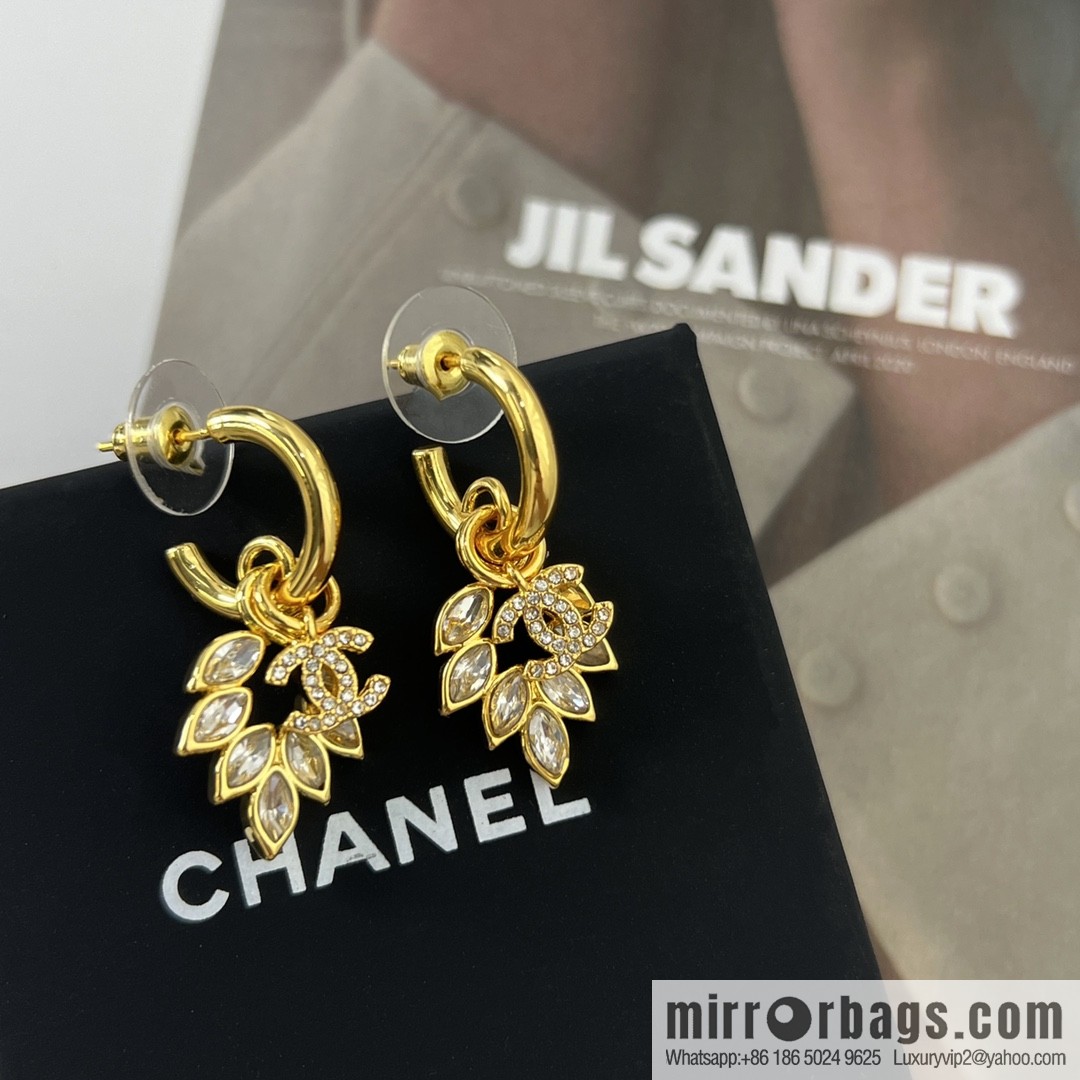 New ☑️ CHANEL Chanel gold double c wheat stud earrings