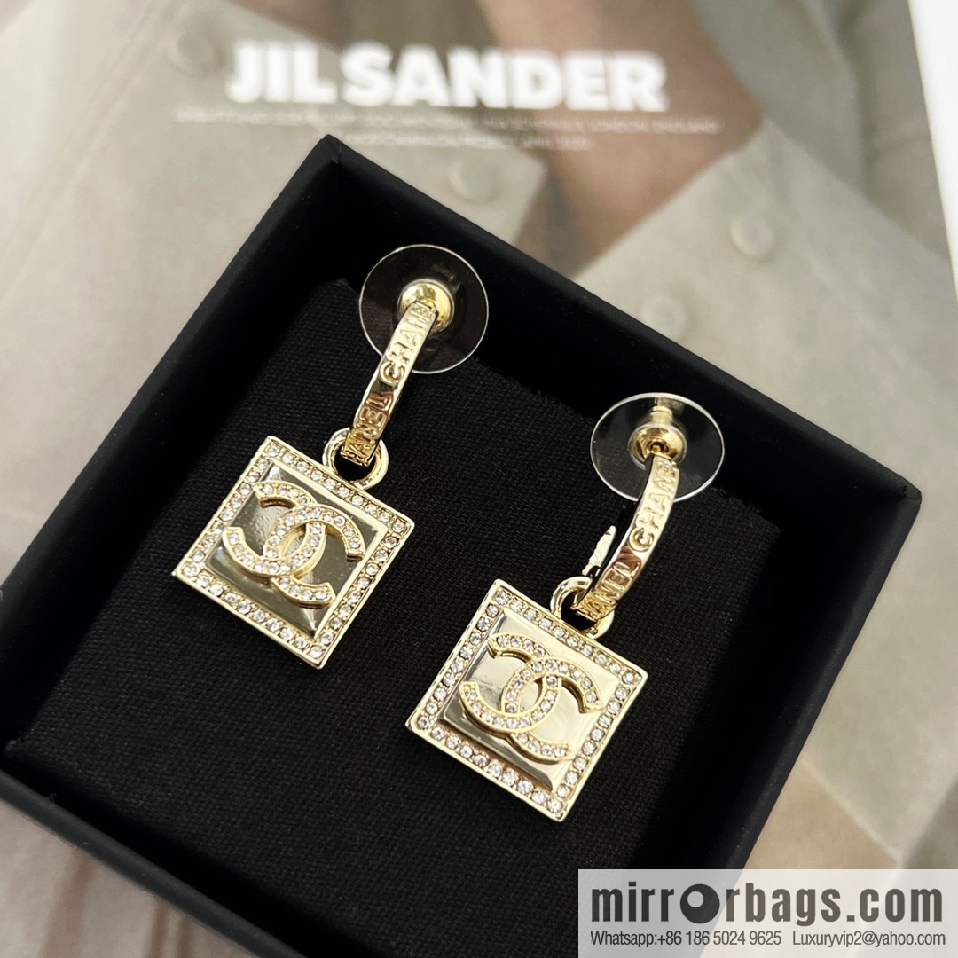 New ☑️ CHANEL Chanel c2 gold double c square stud earrings