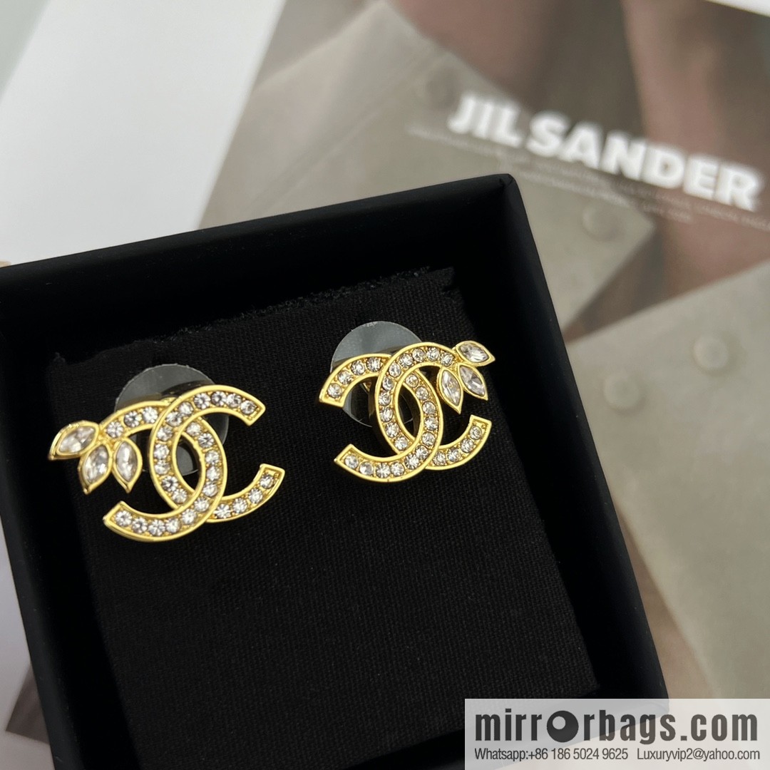 New ☑️ CHANEL Chanel gold double c wheat stud earrings