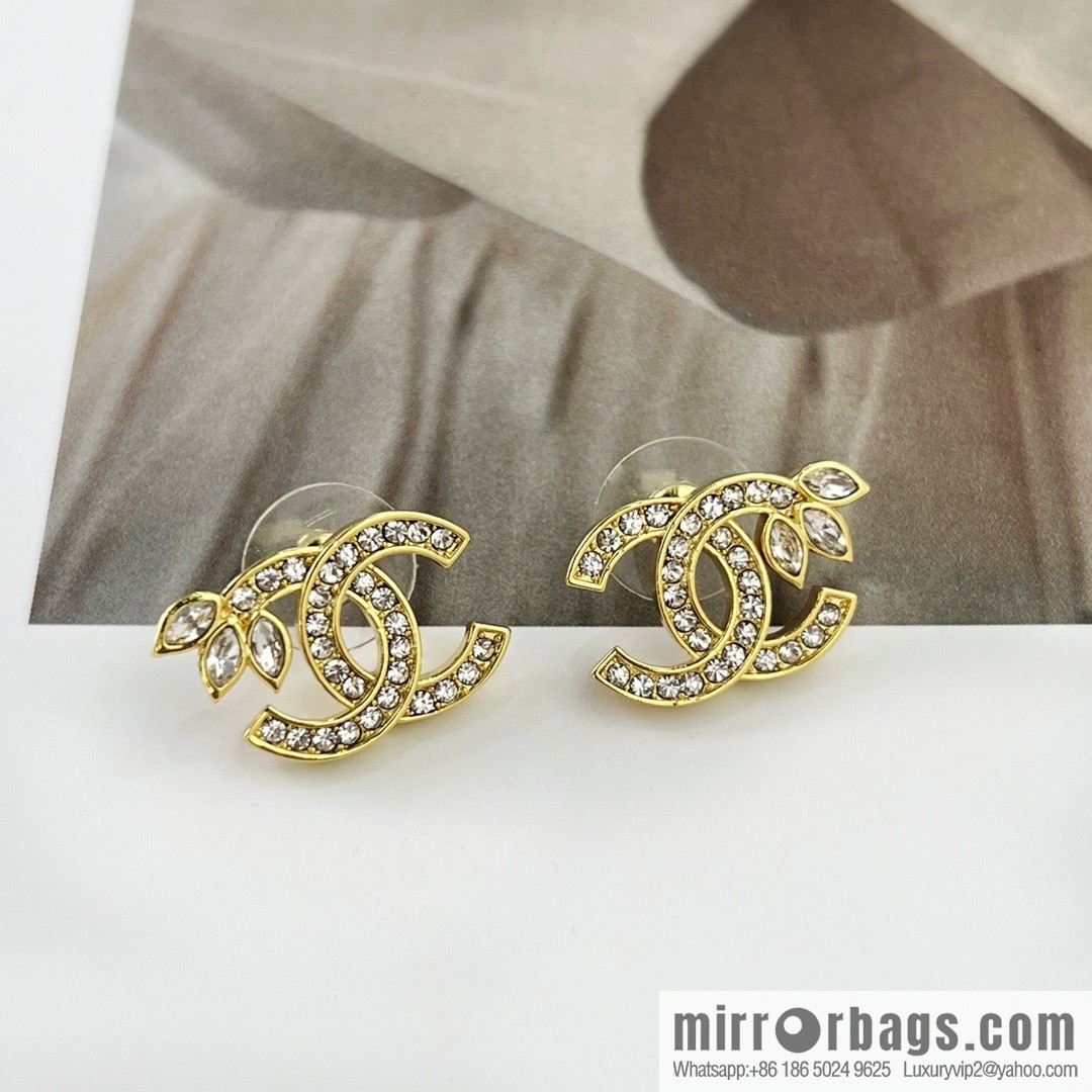 New ☑️ CHANEL Chanel gold double c wheat stud earrings