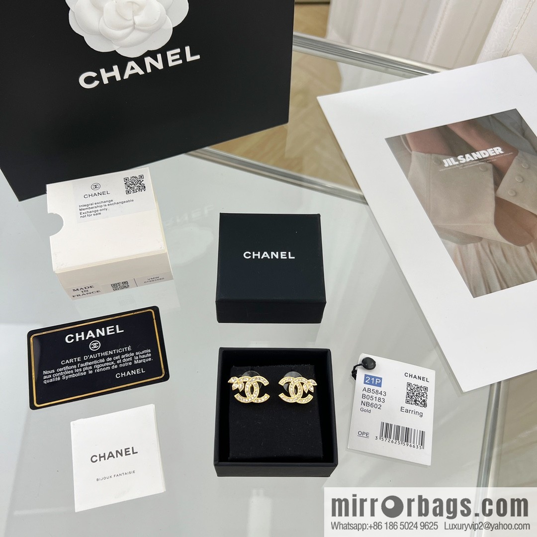 New ☑️ CHANEL Chanel gold double c wheat stud earrings