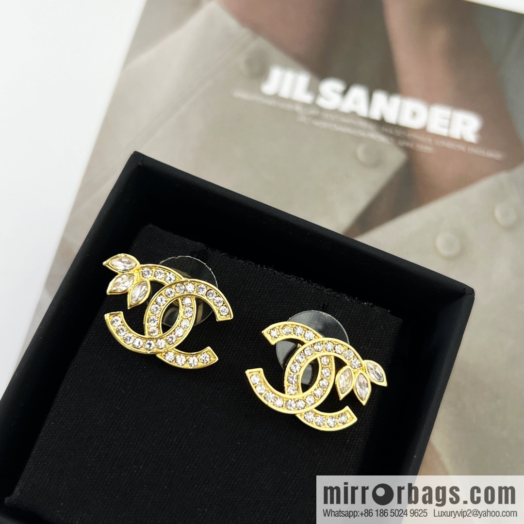 New ☑️ CHANEL Chanel gold double c wheat stud earrings