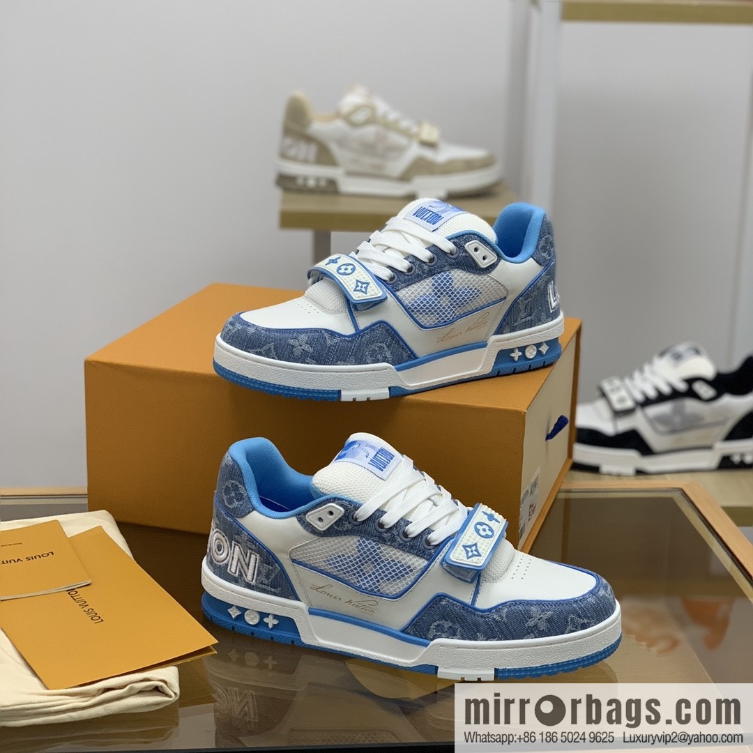 LV/Louis Vuitton men's sports running shoes made of calfskin