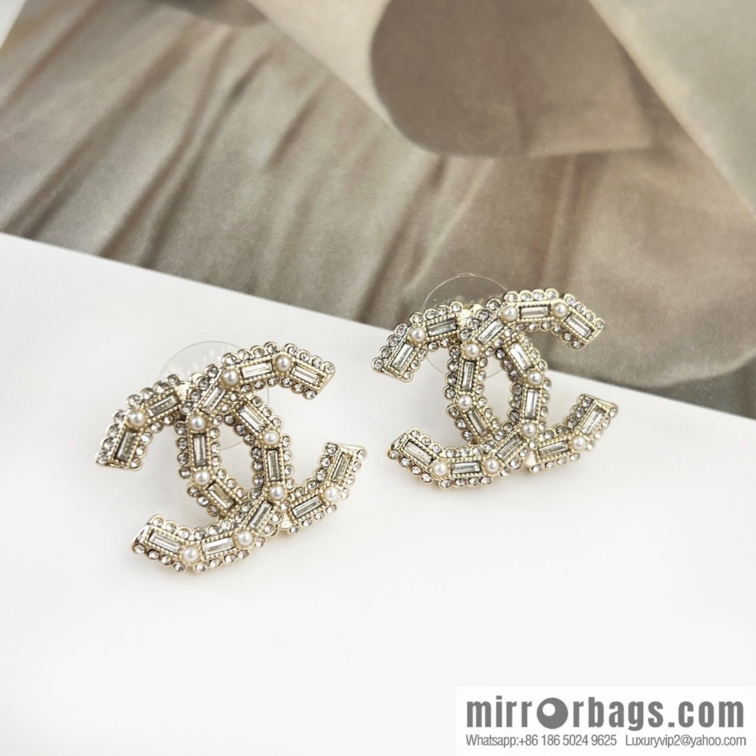 New ☑️ CHANEL Chanel c1 double c full diamond stud earrings