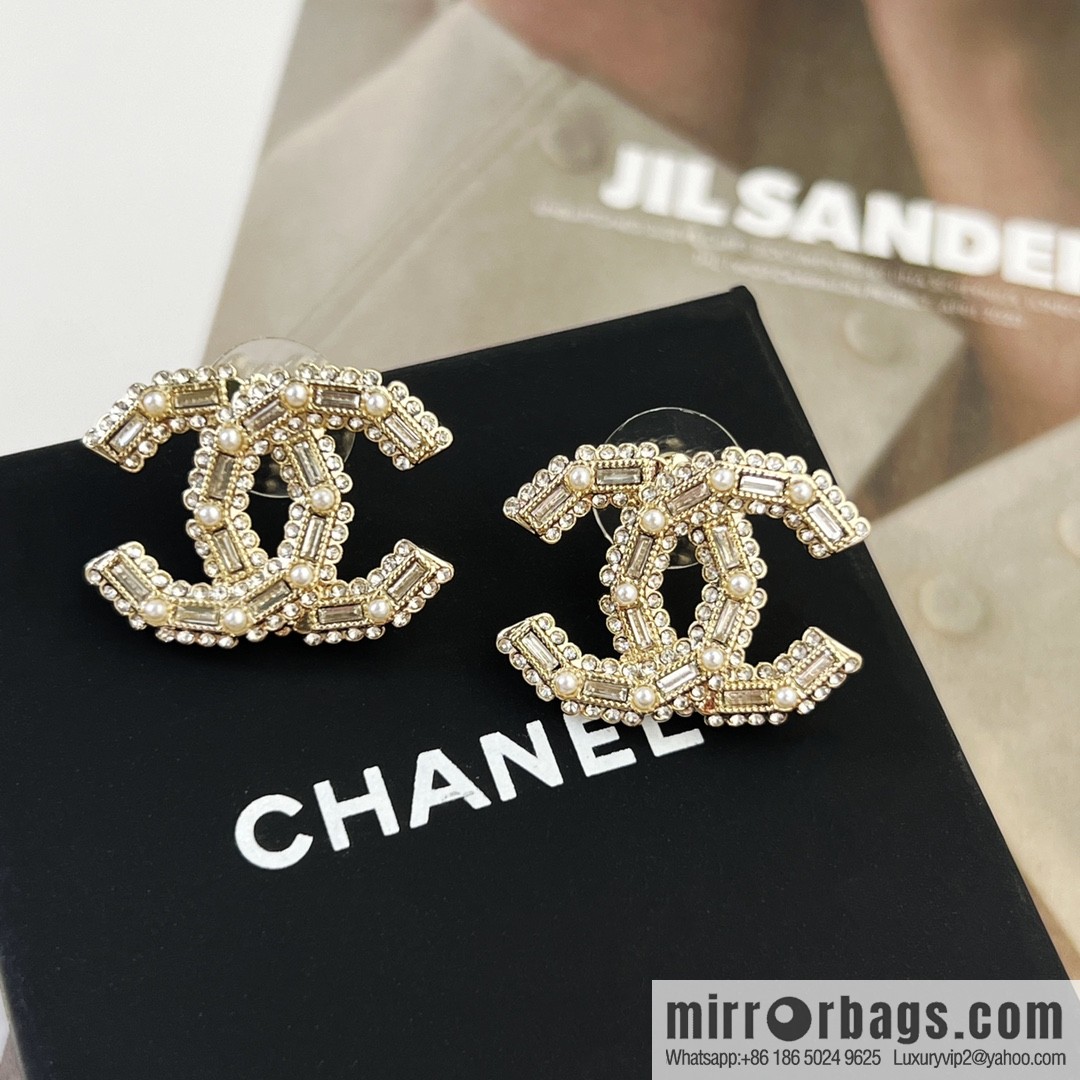New ☑️ CHANEL Chanel c1 double c full diamond stud earrings