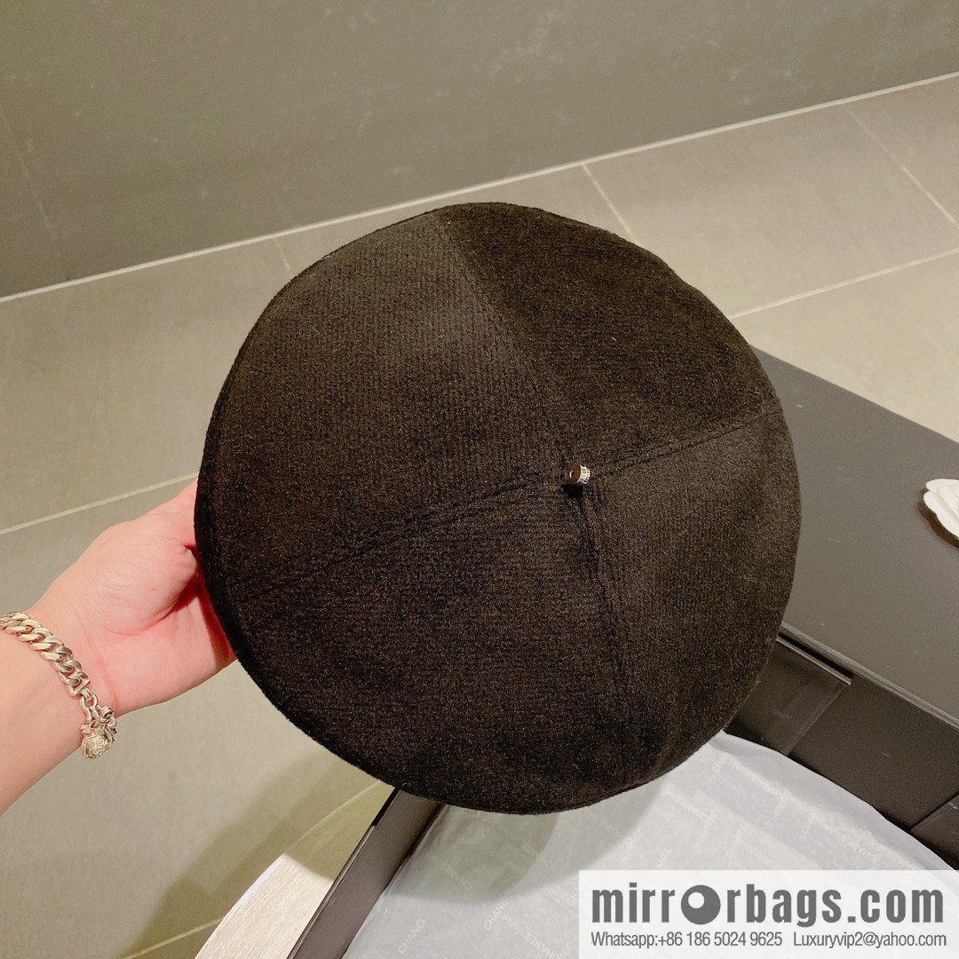 PRADA Prada 2022 autumn and winter new wool beret