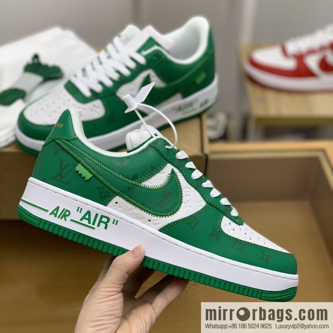 LV Louis Vuitton, classic Monogram and Damier element patchwork A JL sneakers