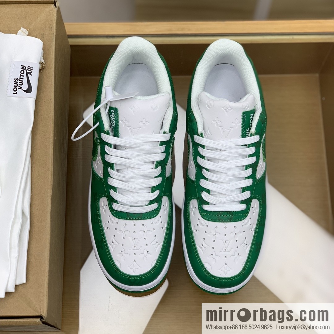 LV Louis Vuitton, classic Monogram and Damier element patchwork A JL sneakers