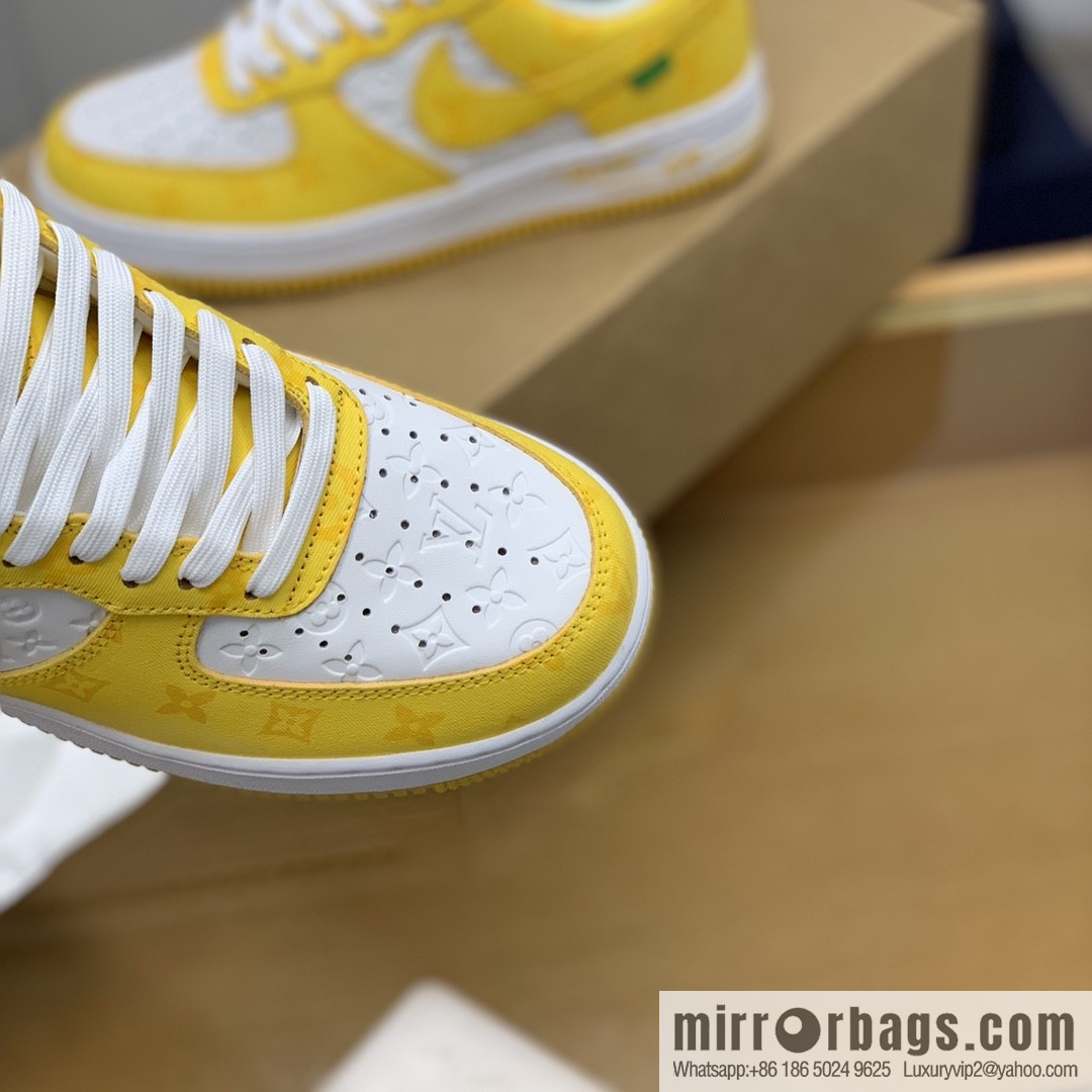 LV Louis Vuitton, classic Monogram and Damier element patchwork A JL sneakers
