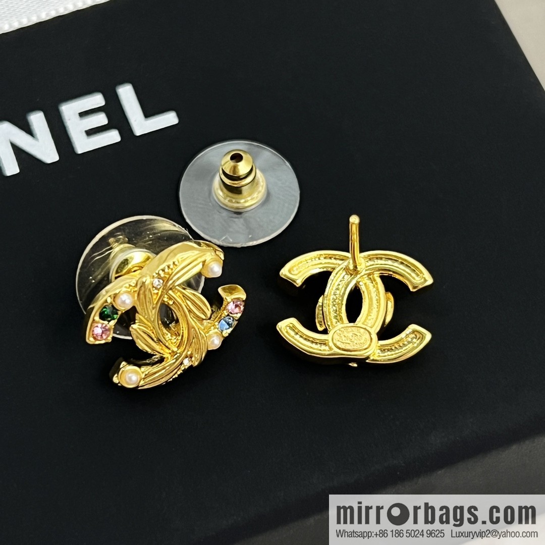 New ☑️ CHANEL Chanel double c stud earrings