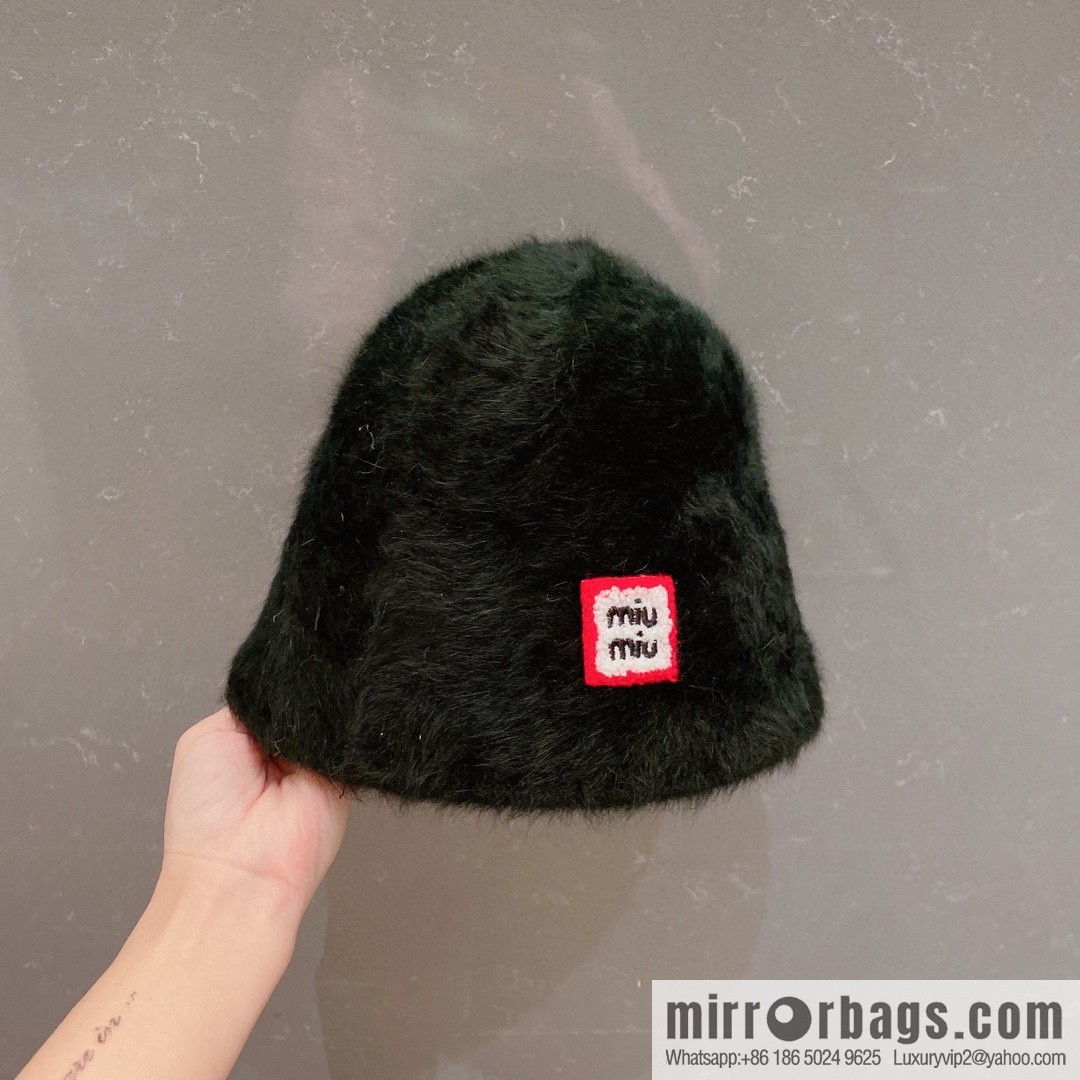 Miumiu 2022 autumn and winter new rabbit down bucket hat