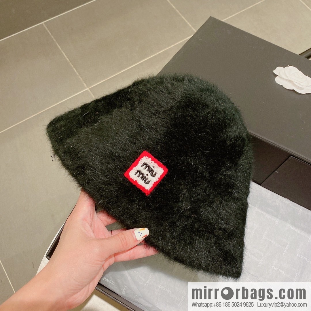 Miumiu 2022 autumn and winter new rabbit down bucket hat