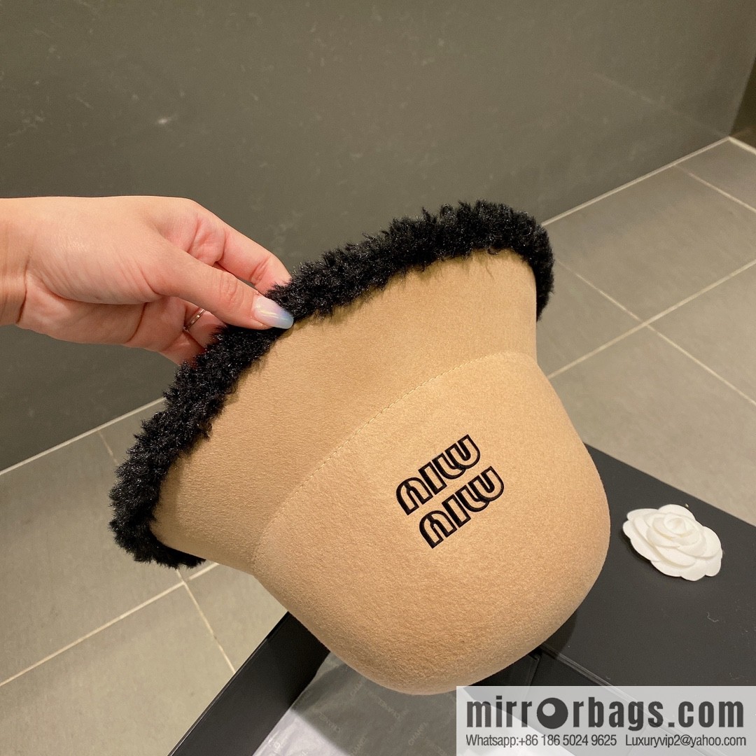 Miao Miao miumiu 2022 autumn and winter new wool top hat