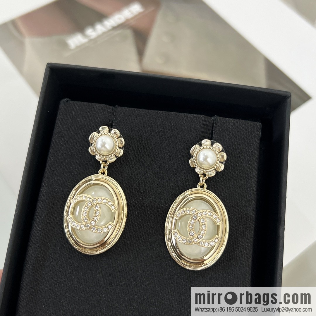 New ☑️ CHANEL Chanel double c black water drop stud earrings