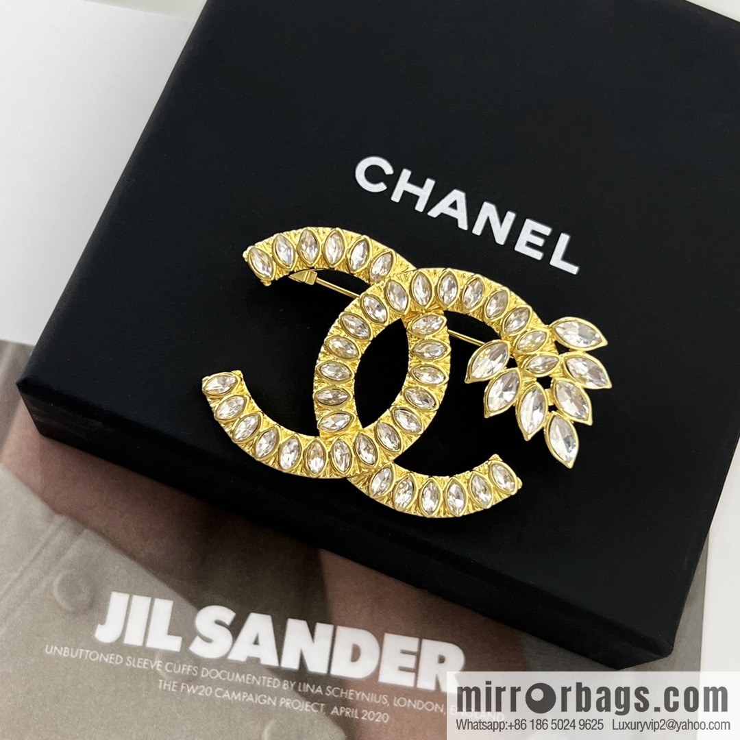 New ☑️ Chanel gold double c wheat ear brooch
