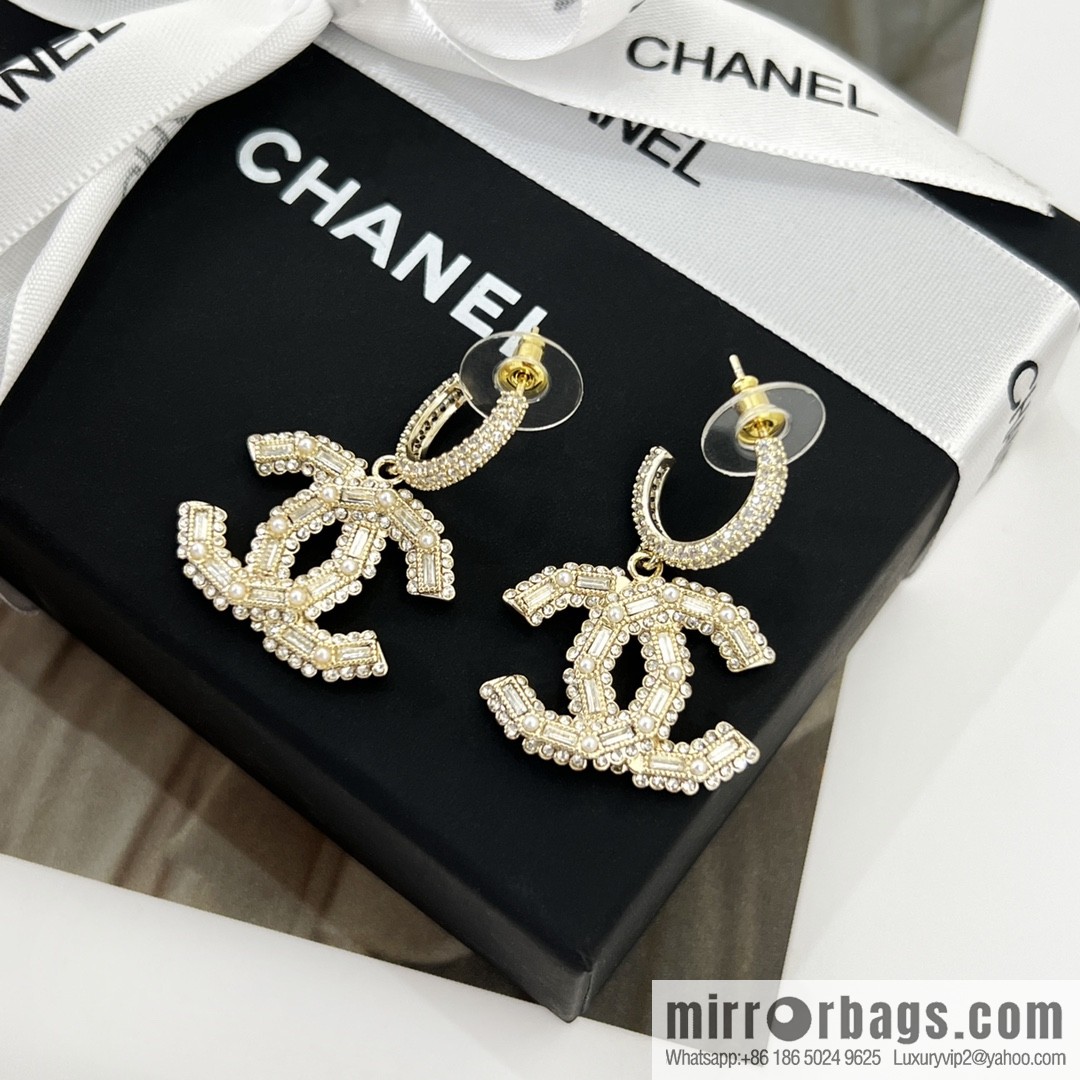 New ☑️ CHANEL Chanel c2 double c full diamond stud earrings