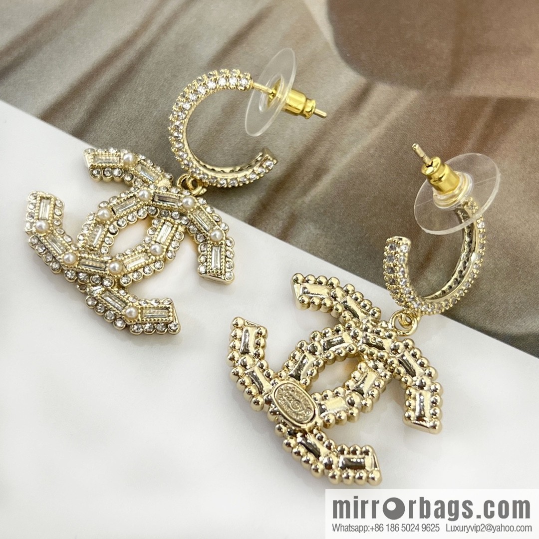 New ☑️ CHANEL Chanel c2 double c full diamond stud earrings
