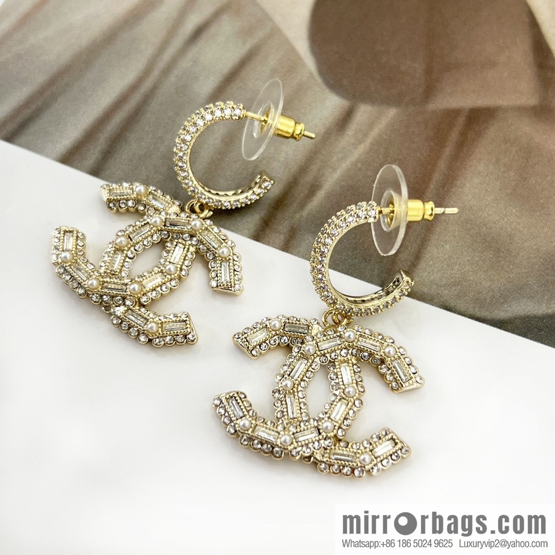 New ☑️ CHANEL Chanel c2 double c full diamond stud earrings